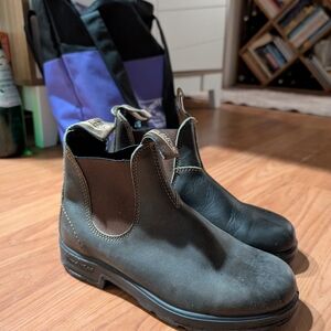 Blundstone Dark Brown Leather Boots